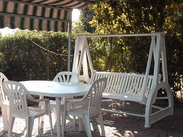 La Bella Zola Bed & Breakfast Zola Predosa 0*,  Italy